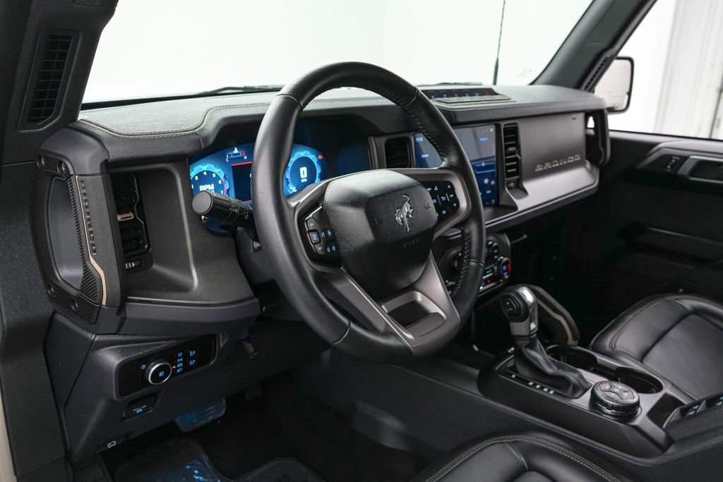 Certified 2025 Ford Bronco Badlands image 12