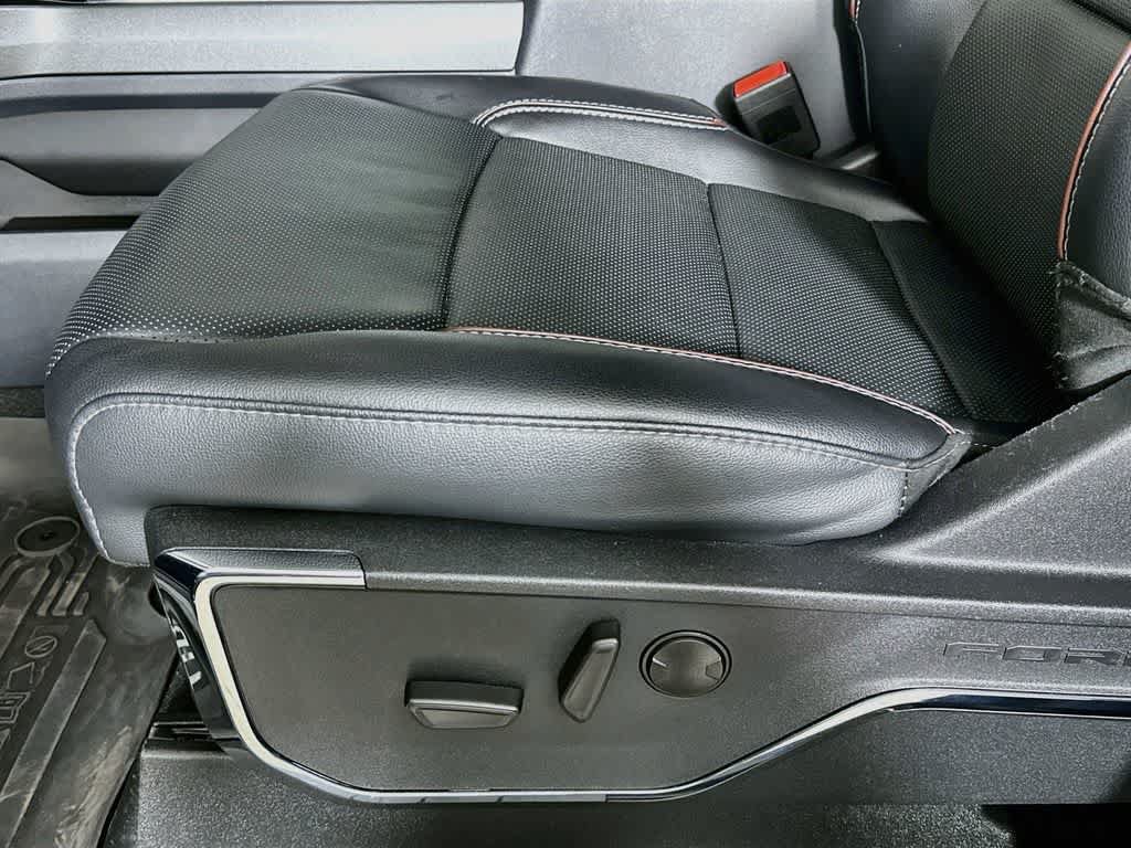 Certified 2023 Ford F250 Lariat w/ Lariat Ultimate Package AWD/4WD image 32