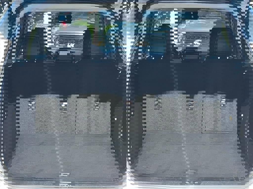 Certified 2024 Ford Edge SEL w/ Convenience Package image 16