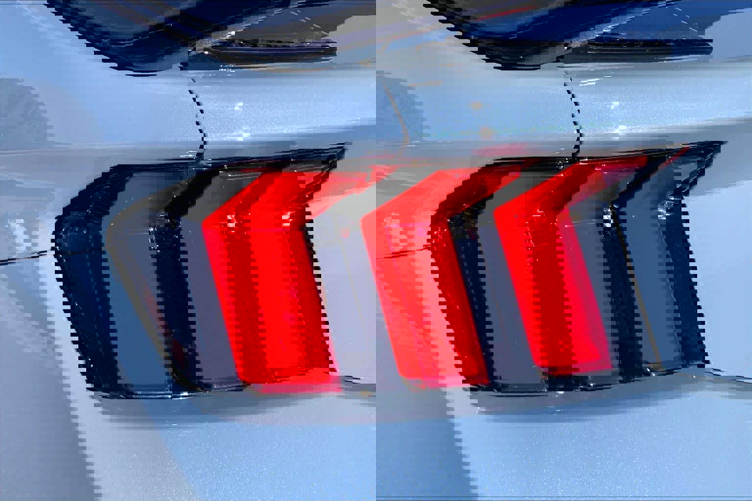 Certified 2024 Ford Mustang Dark Horse image 28