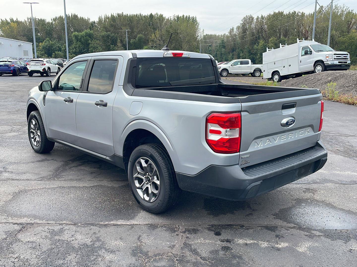 Certified 2022 Ford Maverick XLT FWD image 3