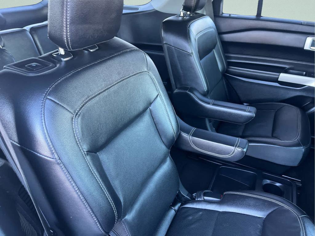 Certified 2021 Ford Explorer Limited w/ Equipment Group 301A image 23