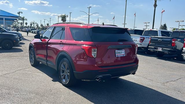 Certified 2021 Ford Explorer XLT w/ Equipment Group 202A RWD image 5