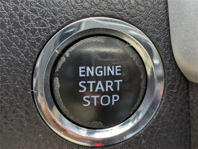 Used 2018 Toyota Highlander XLE image 28