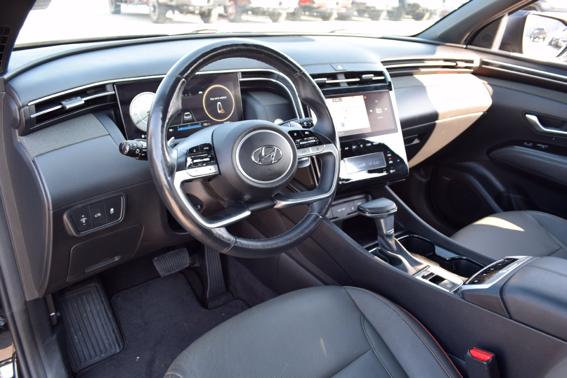 Used 2022 Hyundai Santa Cruz Limited AWD/4WD image 15