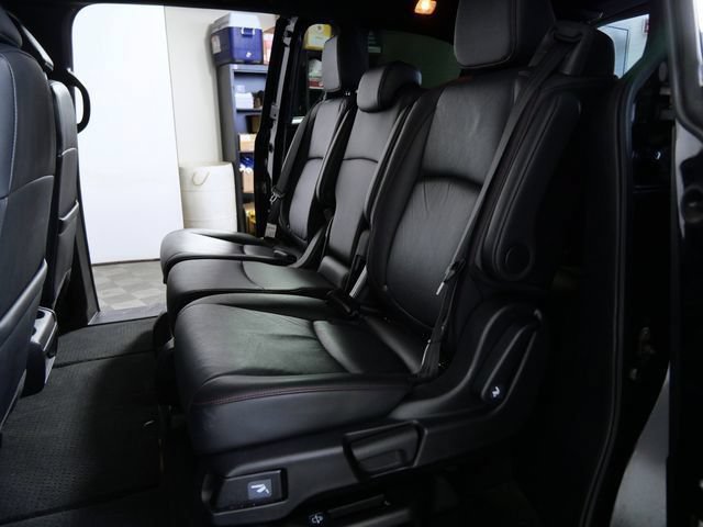 Used 2025 Honda Odyssey Sport-L image 14