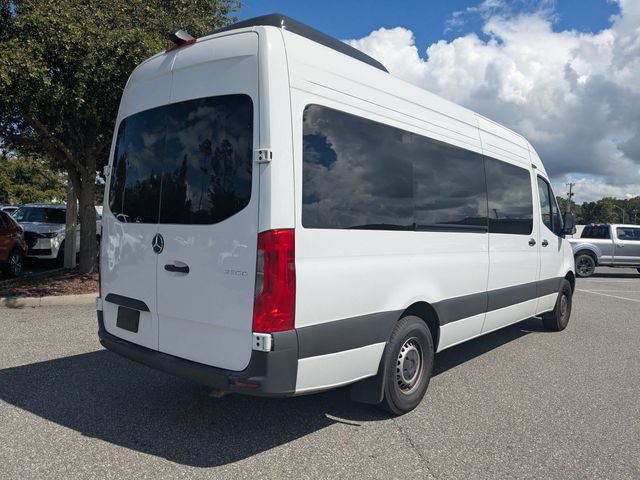 Used 2025 Mercedes-Benz Sprinter 2500 image 3