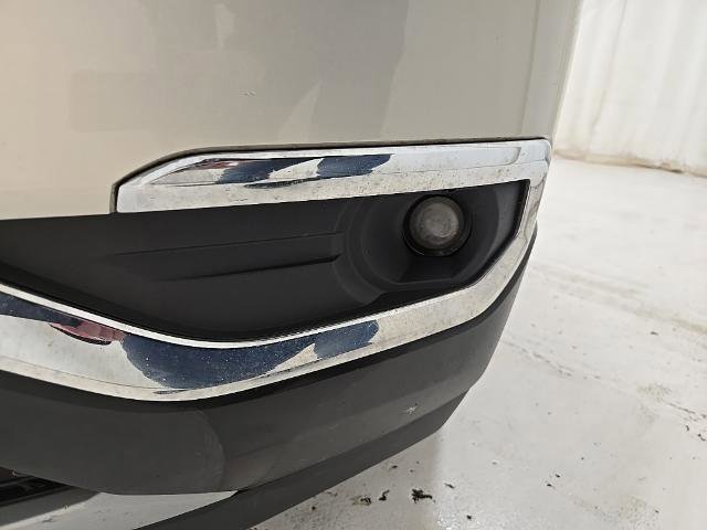 Used 2017 GMC Acadia SLE image 27