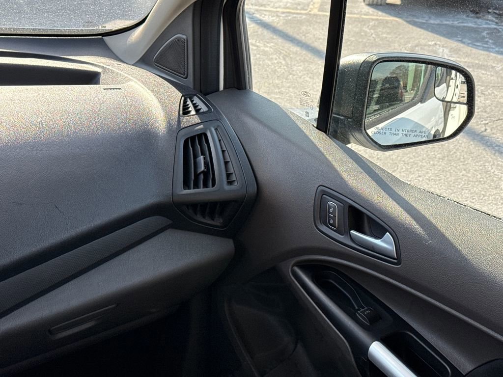 Certified 2019 Ford Transit Connect XLT image 13