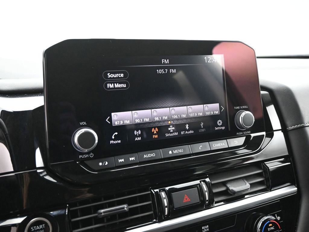 Used 2023 Nissan Pathfinder SV w/ SV Premium Package image 42