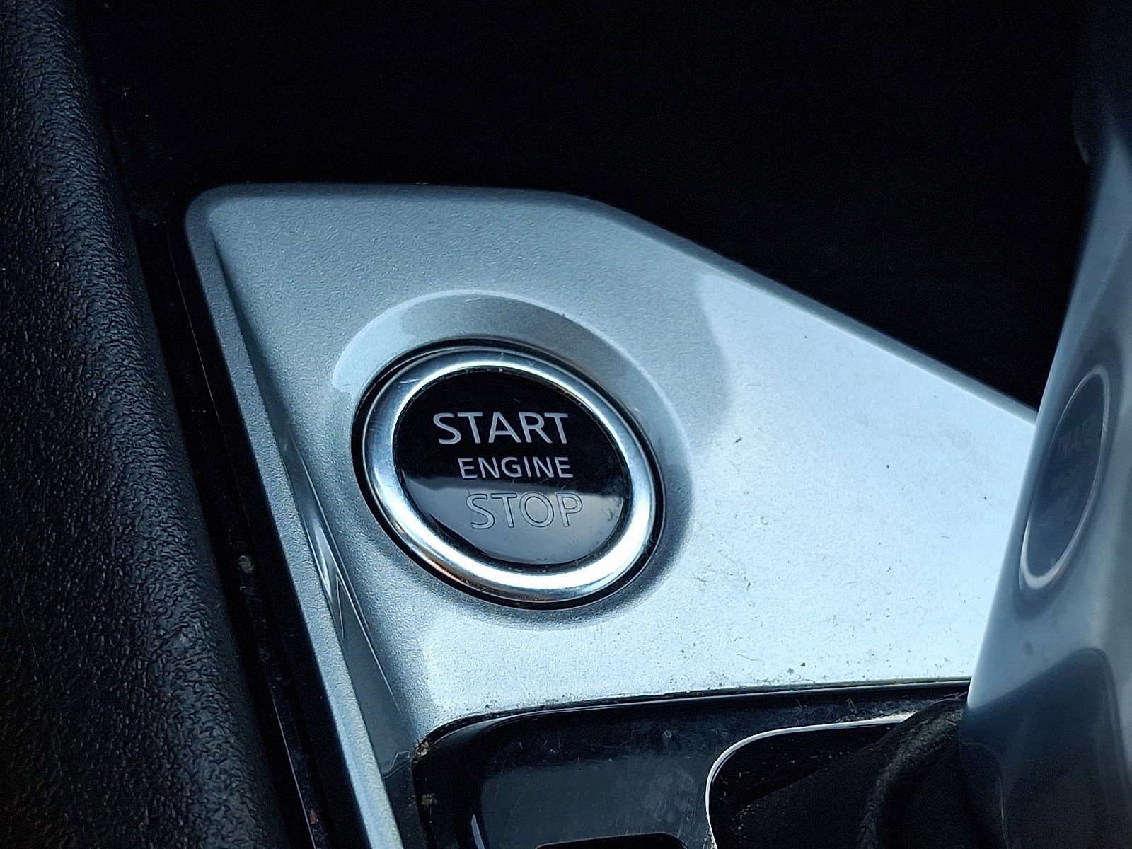Used 2024 Nissan Altima 2.5 SV FWD image 21