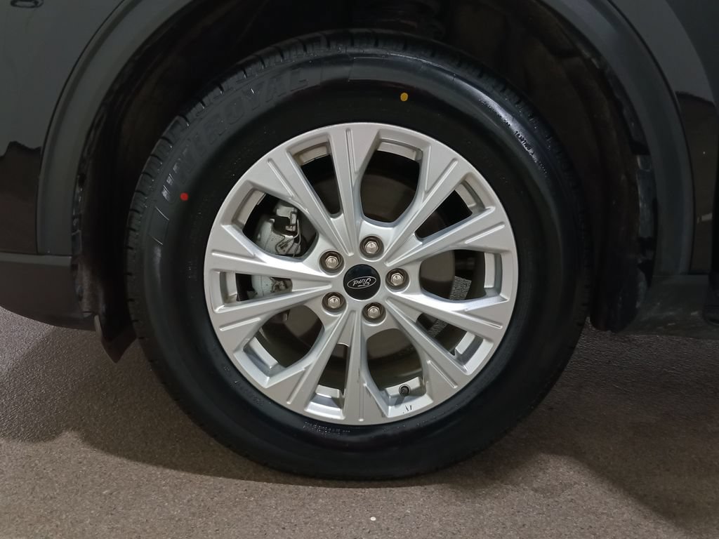 Certified 2024 Ford Escape Active AWD/4WD image 12