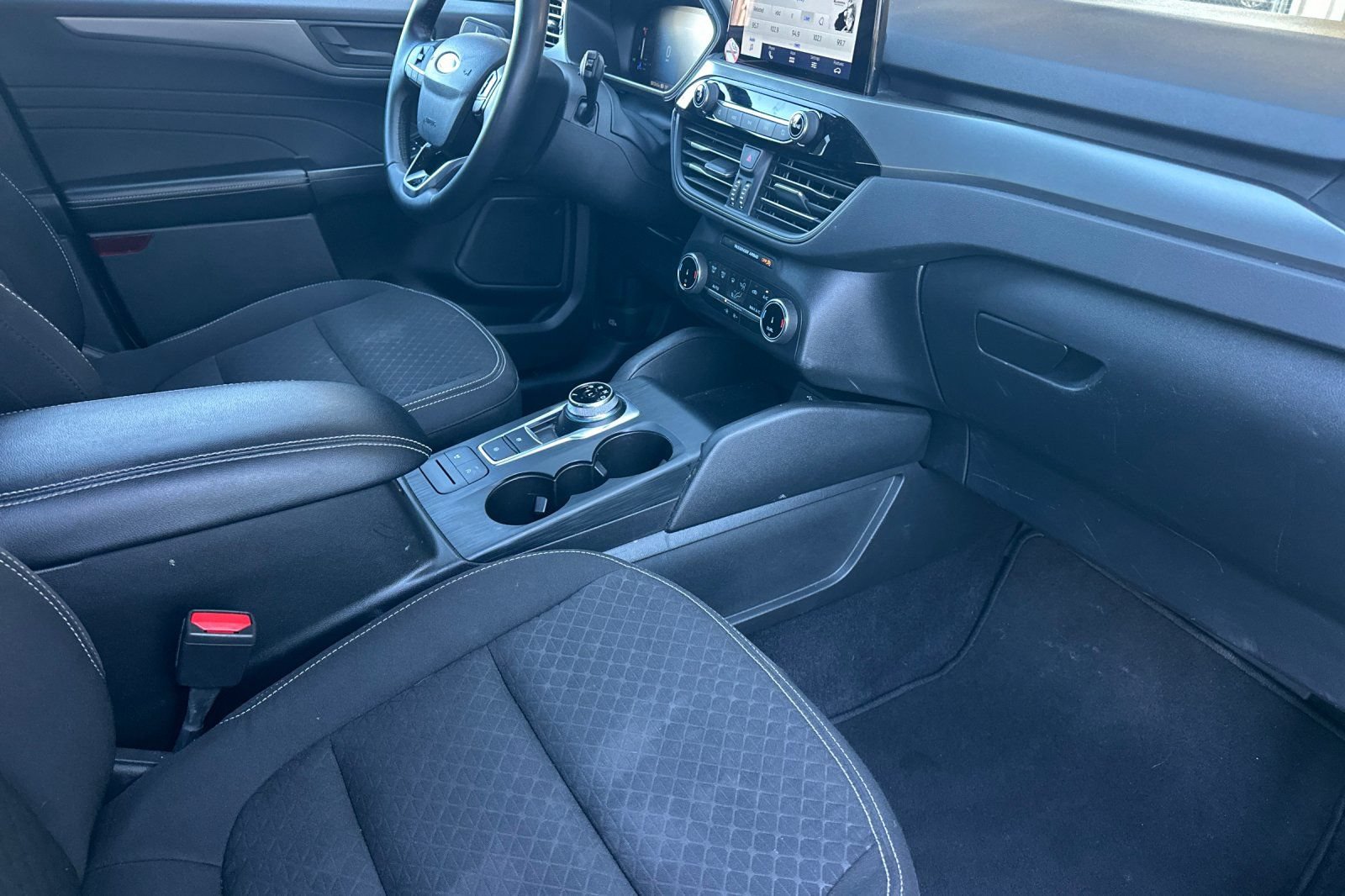 Certified 2024 Ford Escape Active FWD image 15