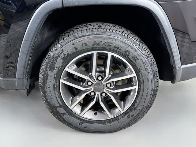 Used 2019 Jeep Grand Cherokee Limited w/ Trailer Tow Group IV image 36