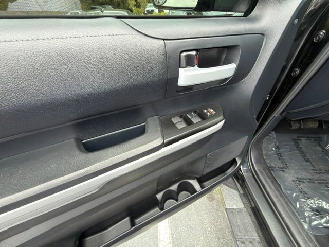 Used 2018 Toyota Tundra SR5 w/ SR5 Upgrade Package AWD/4WD image 8