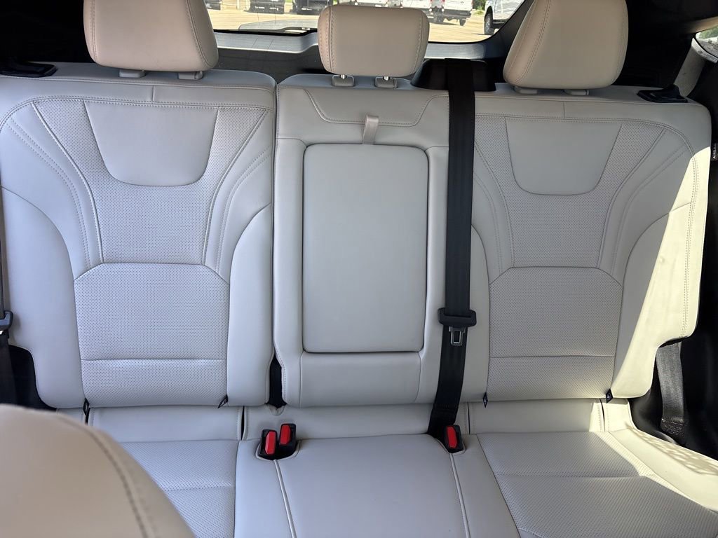 Certified 2025 Ford Mustang Mach-E Premium RWD image 9