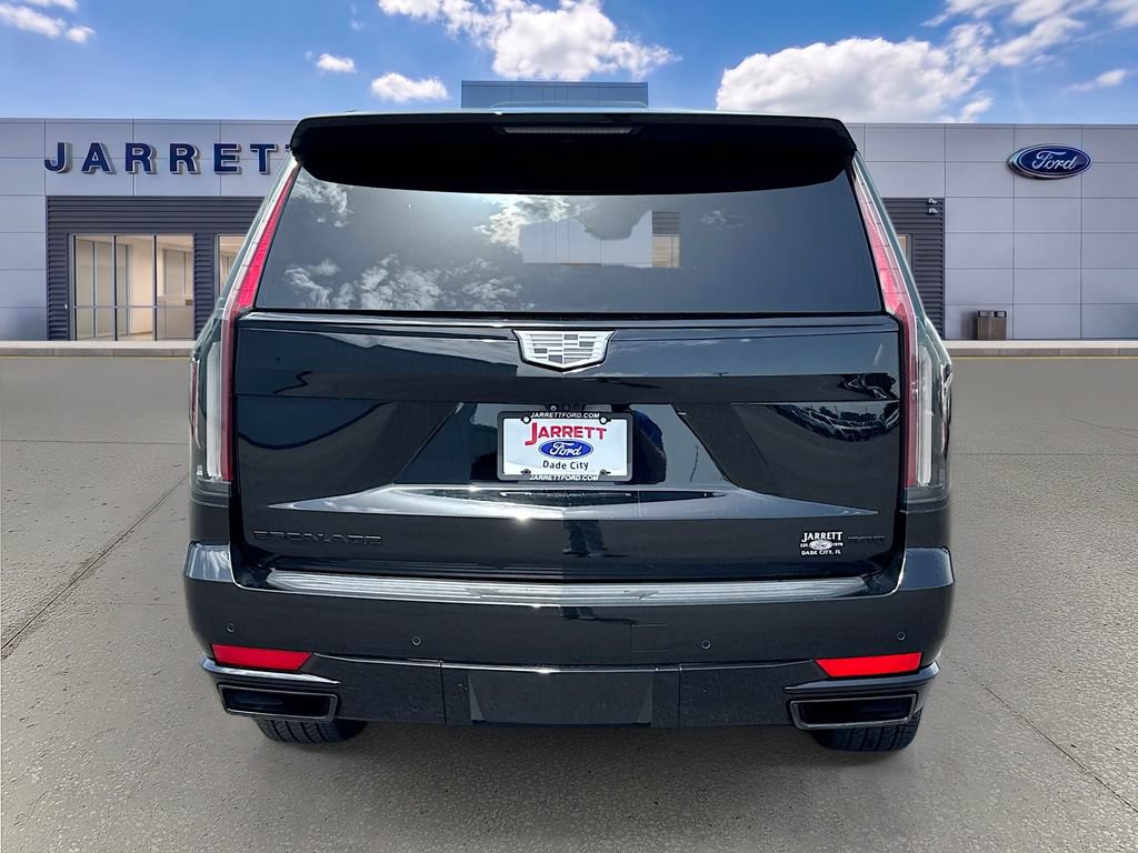 Used 2023 Cadillac Escalade Sport w/ LPO, ONYX Package RWD image 6