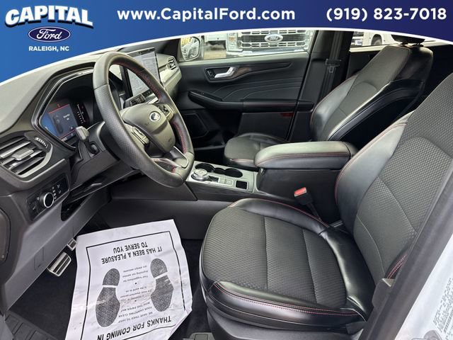 Certified 2023 Ford Escape ST-Line w/ Tech Pack #1 image 17
