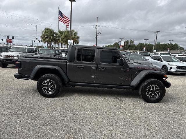 Used 2024 Jeep Gladiator Rubicon w/ Technology Group image 7