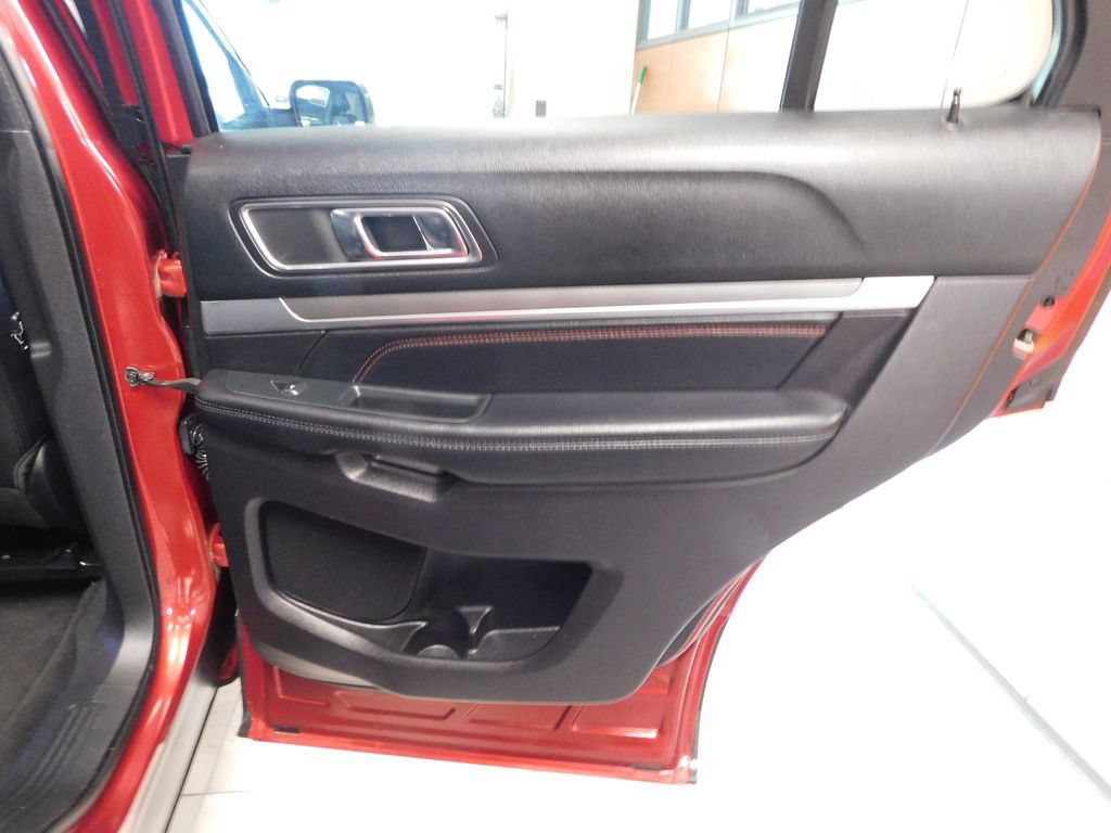 Certified 2019 Ford Explorer Sport w/ Equipment Group 401A AWD/4WD image 36