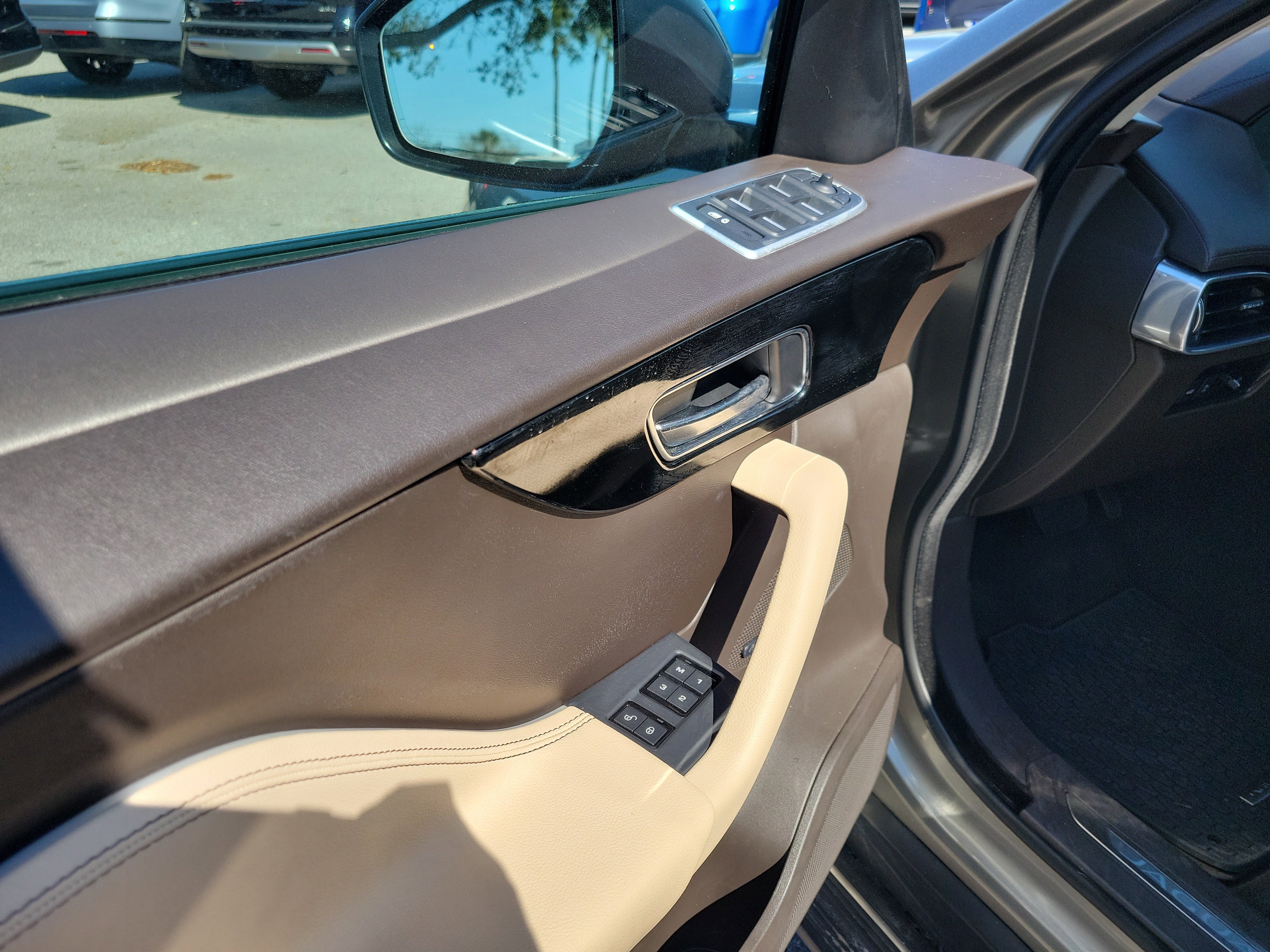 Used 2020 Jaguar F-PACE Prestige image 6