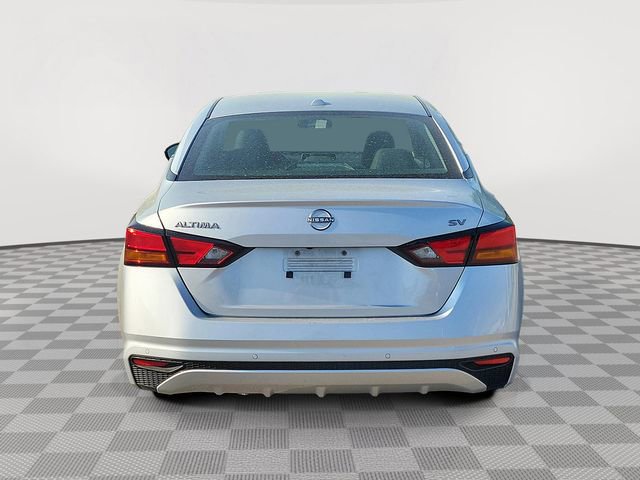 Used 2024 Nissan Altima 2.5 SV FWD image 4