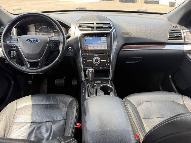 Certified 2018 Ford Explorer Limited w/ Equipment Group 301A FWD image 14