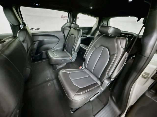 Used 2025 Chrysler Pacifica Select FWD image 22