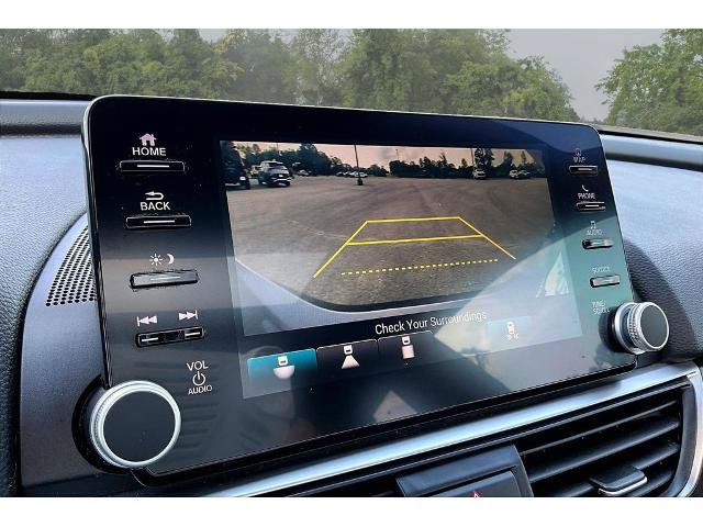 Used 2019 Honda Accord Touring image 13