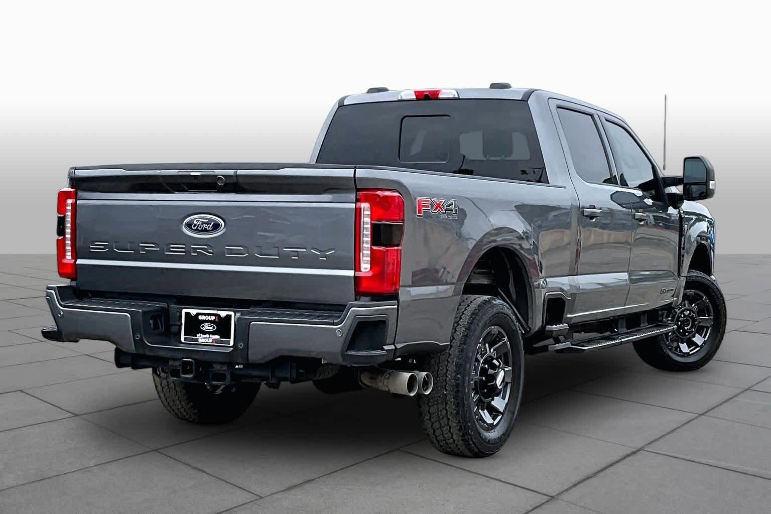 Certified 2024 Ford F250 Lariat w/ Lariat Ultimate Package AWD/4WD image 8