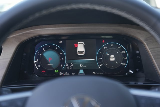 Used 2024 Volkswagen Atlas SE image 24