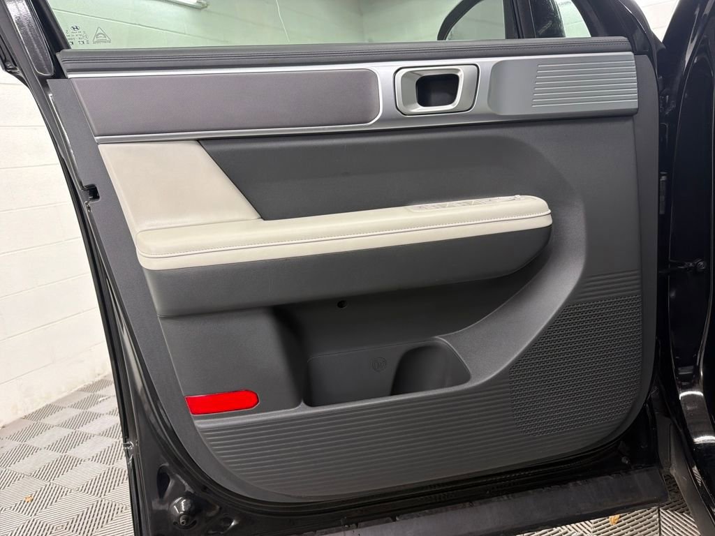 Used 2025 Hyundai Santa Fe SEL image 30