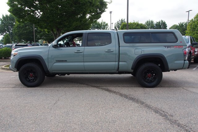 Used 2022 Toyota Tacoma TRD Off-Road w/ Technology Package AWD/4WD image 4