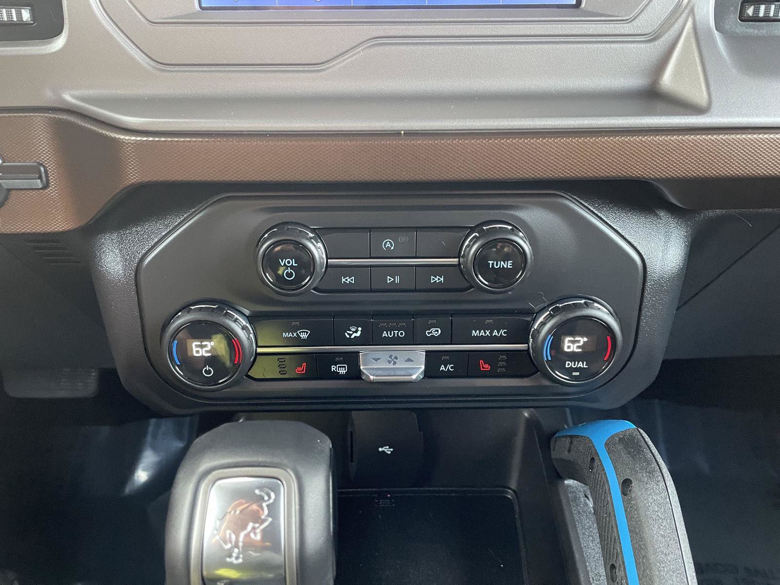 Certified 2023 Ford Bronco Outer Banks AWD/4WD image 25