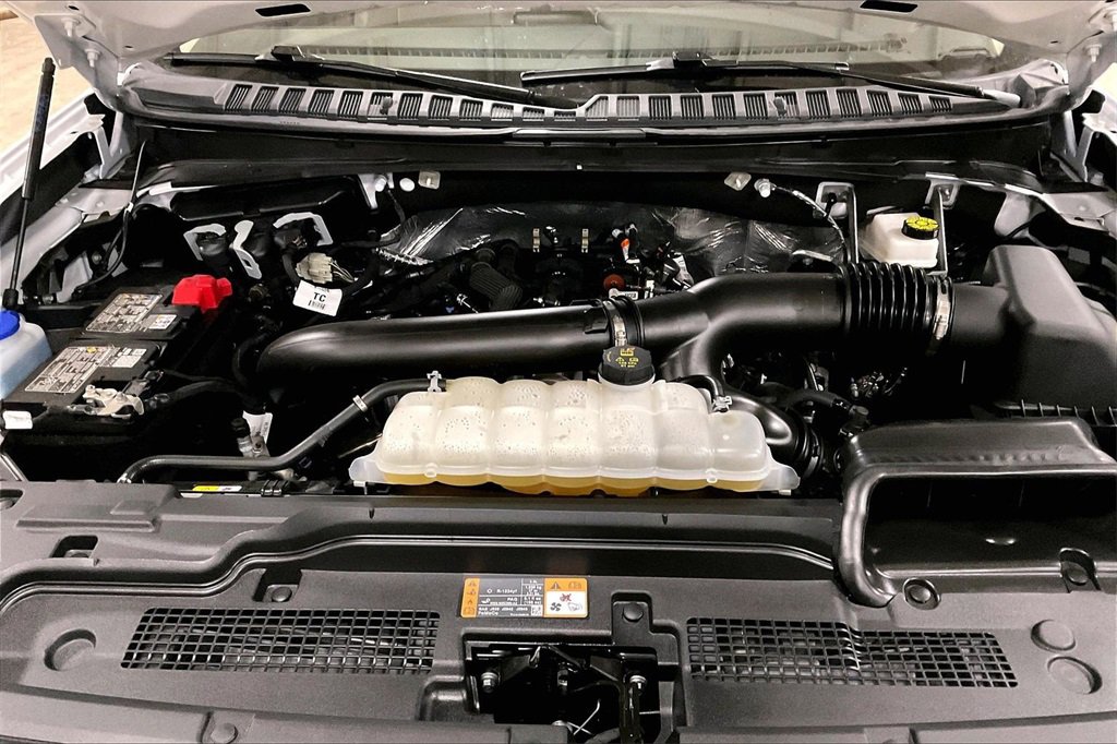 Certified 2025 Ford Expedition Max Active image 10