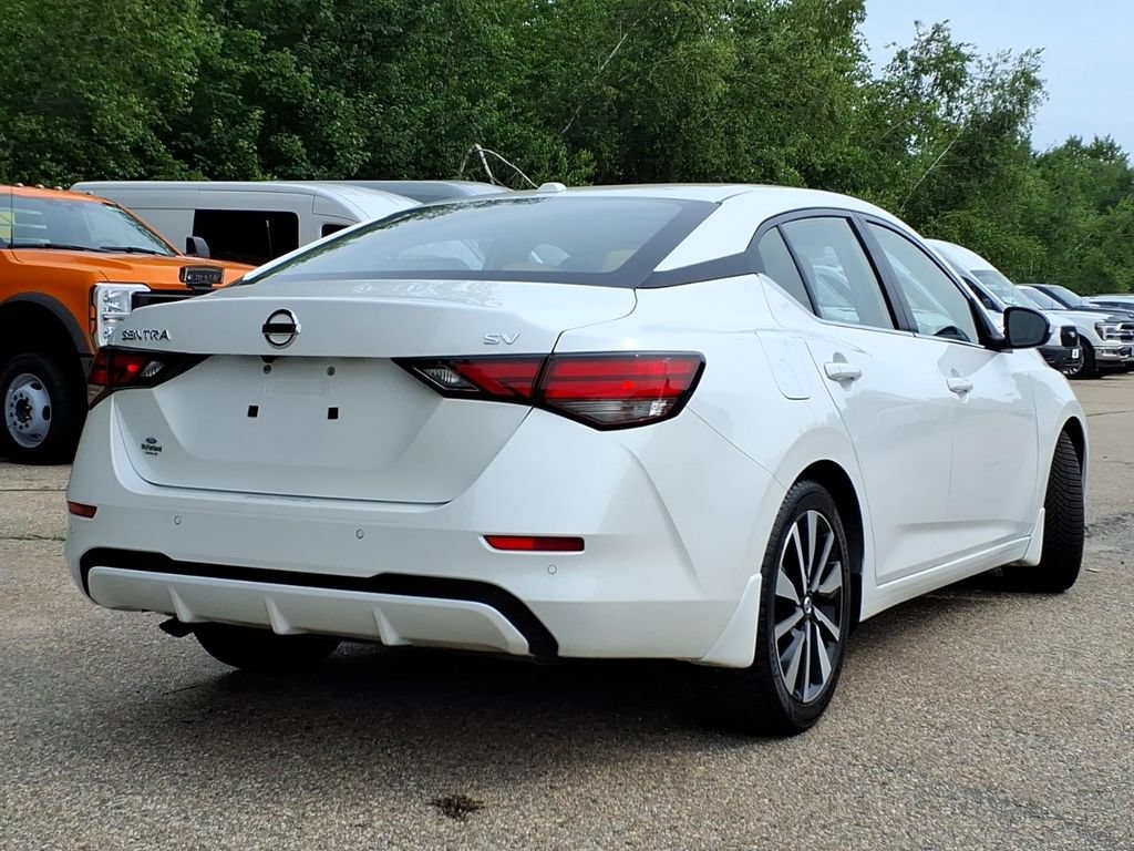 Used 2023 Nissan Sentra SV w/ SV Premium Package FWD image 4
