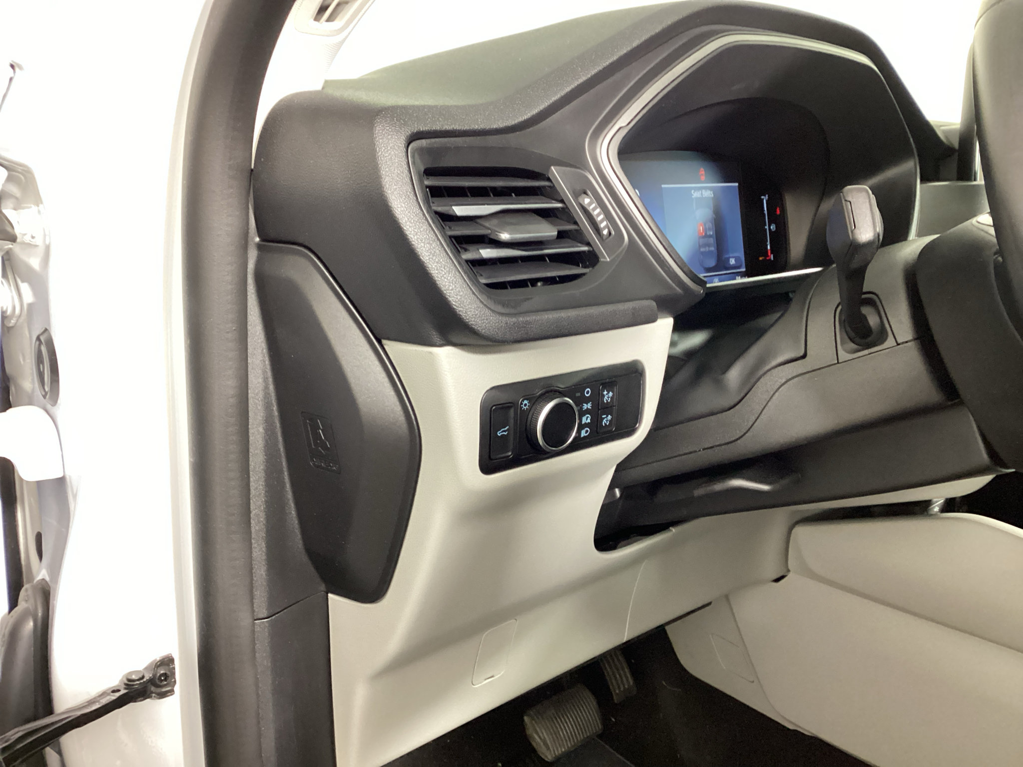Certified 2024 Ford Escape Active AWD/4WD image 18