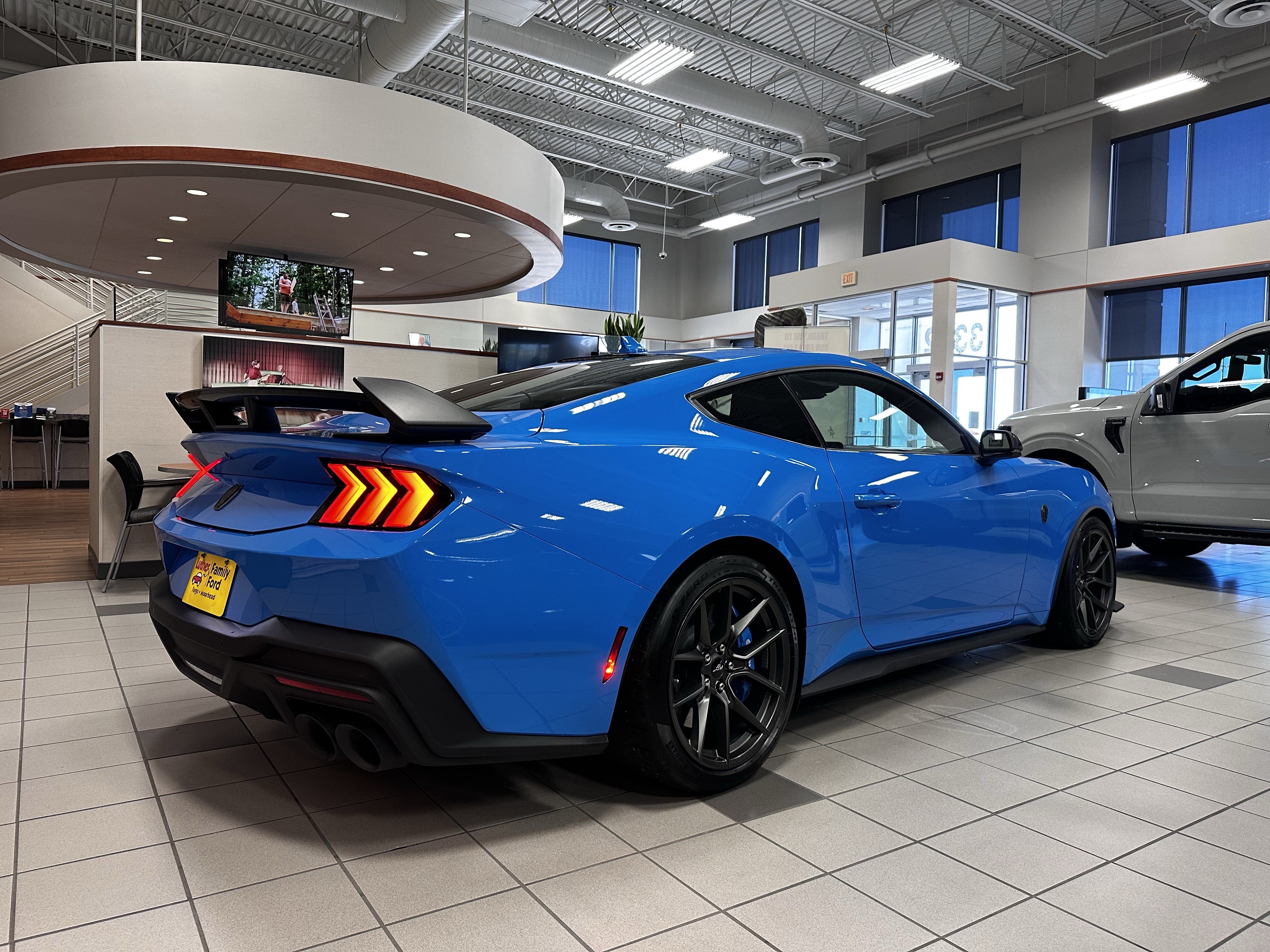 Certified 2024 Ford Mustang Dark Horse w/ Dark Horse Handlin Package RWD image 9