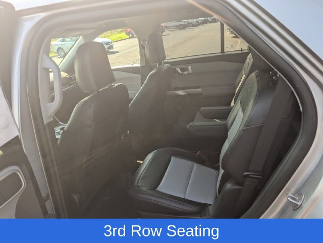 Certified 2023 Ford Explorer XLT w/ Equipment Group 202A AWD/4WD image 11