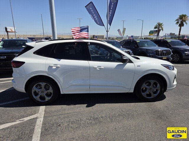 Certified 2024 Ford Escape ST-Line w/ Tech Pack #1 FWD image 8