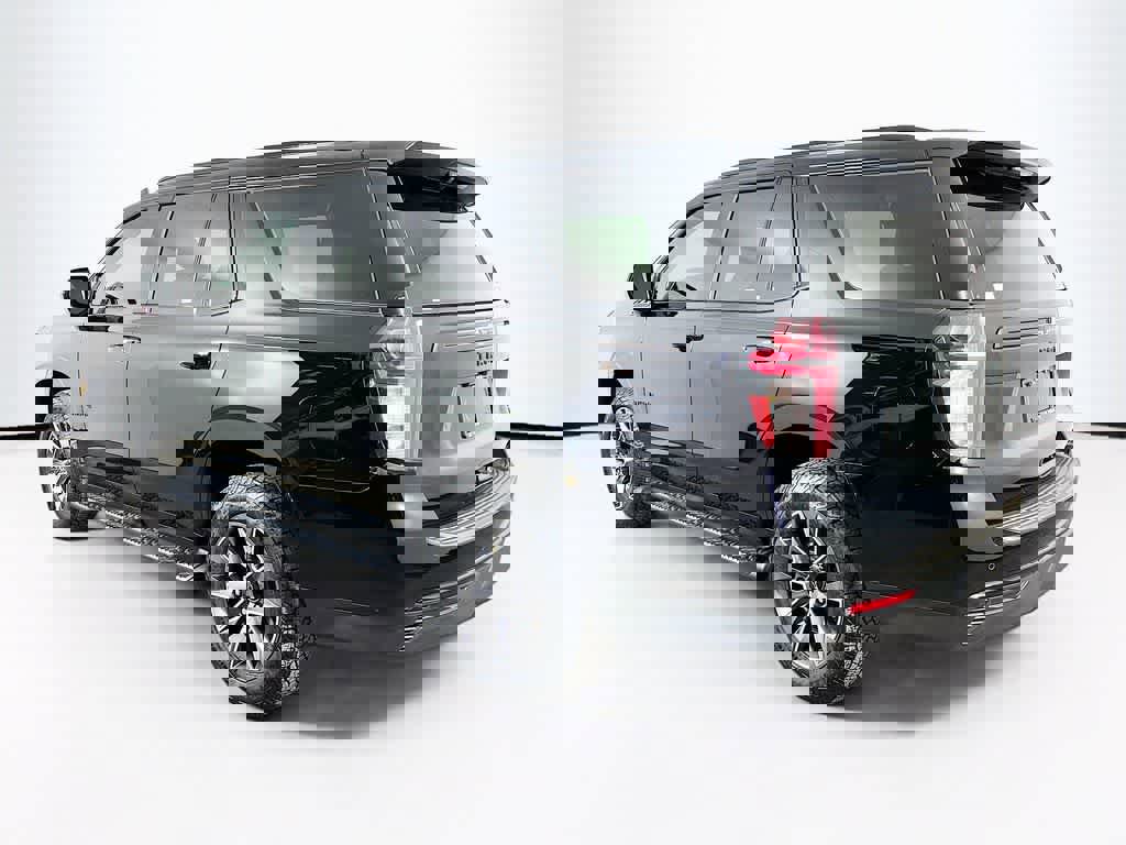 Used 2023 Chevrolet Tahoe Z71 image 4