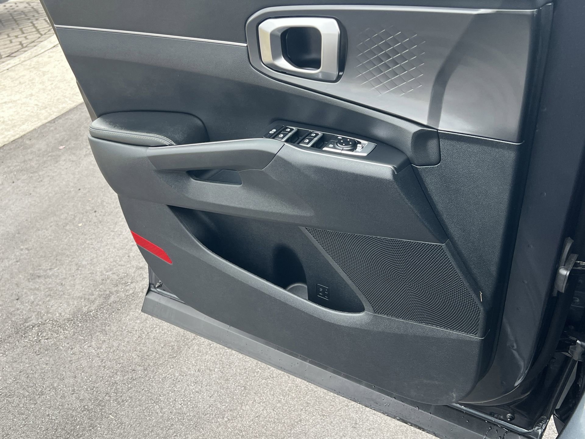 Used 2022 Kia Sorento S w/ Panoramic Sunroof Package image 23