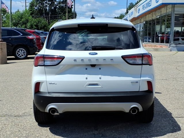 Certified 2020 Ford Escape SEL AWD/4WD image 18