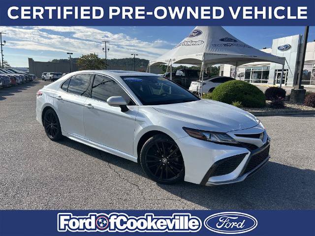 Used 2022 Toyota Camry XSE FWD image 2