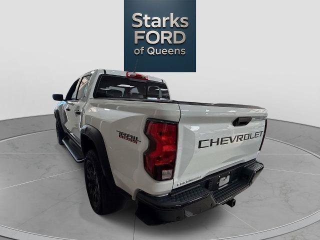 Used 2024 Chevrolet Colorado Trail Boss w/ Advanced Trailering Package AWD/4WD image 4