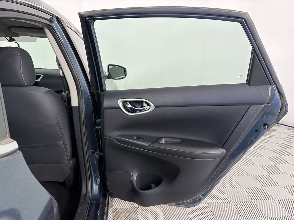 Used 2017 Nissan Sentra SV FWD image 27