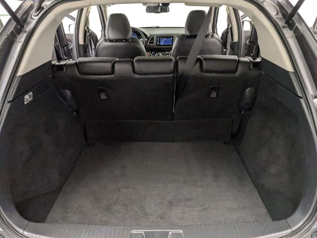 Used 2021 Honda HR-V EX-L image 18