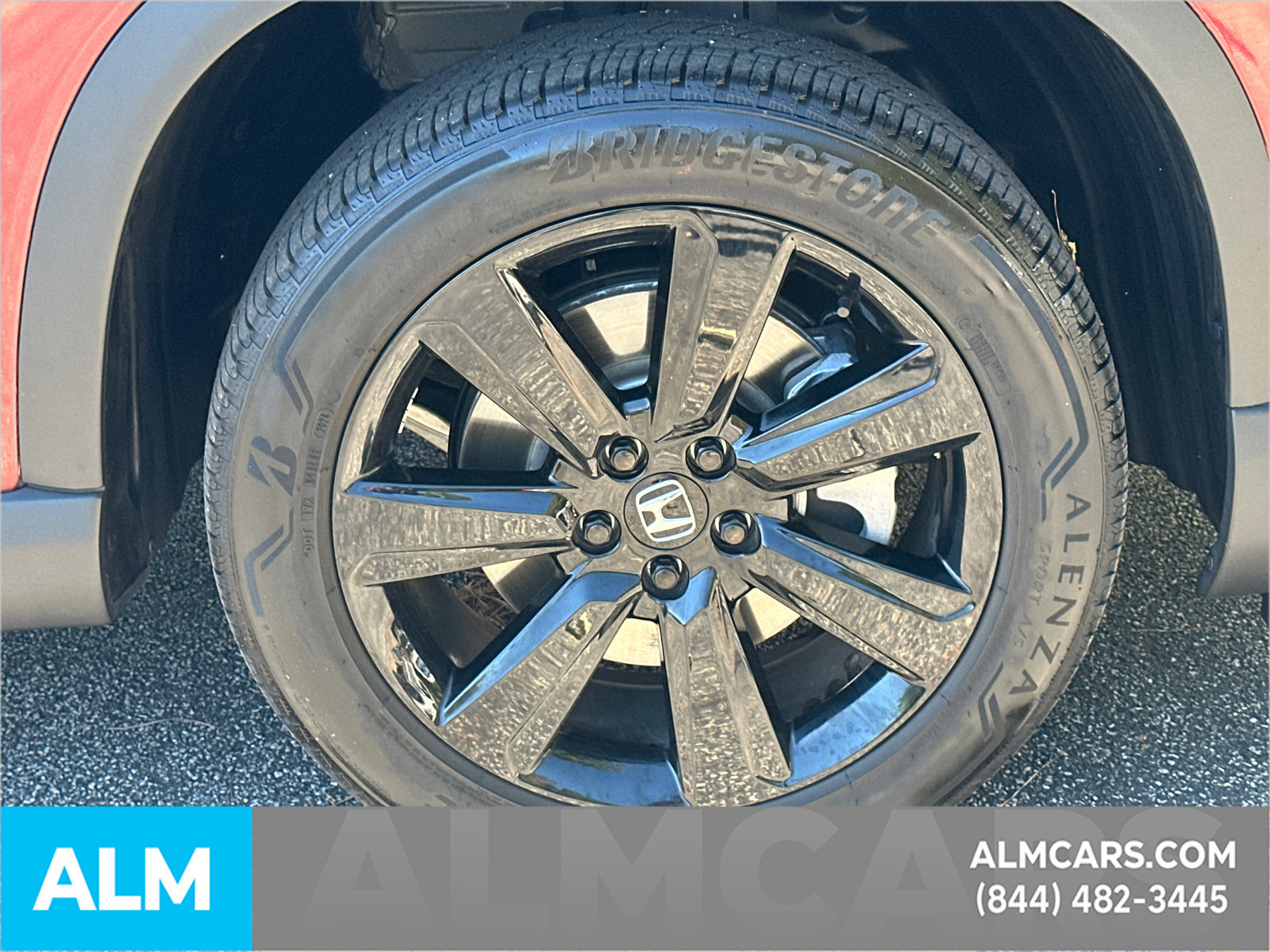 Used 2025 Honda Pilot Black Edition image 14