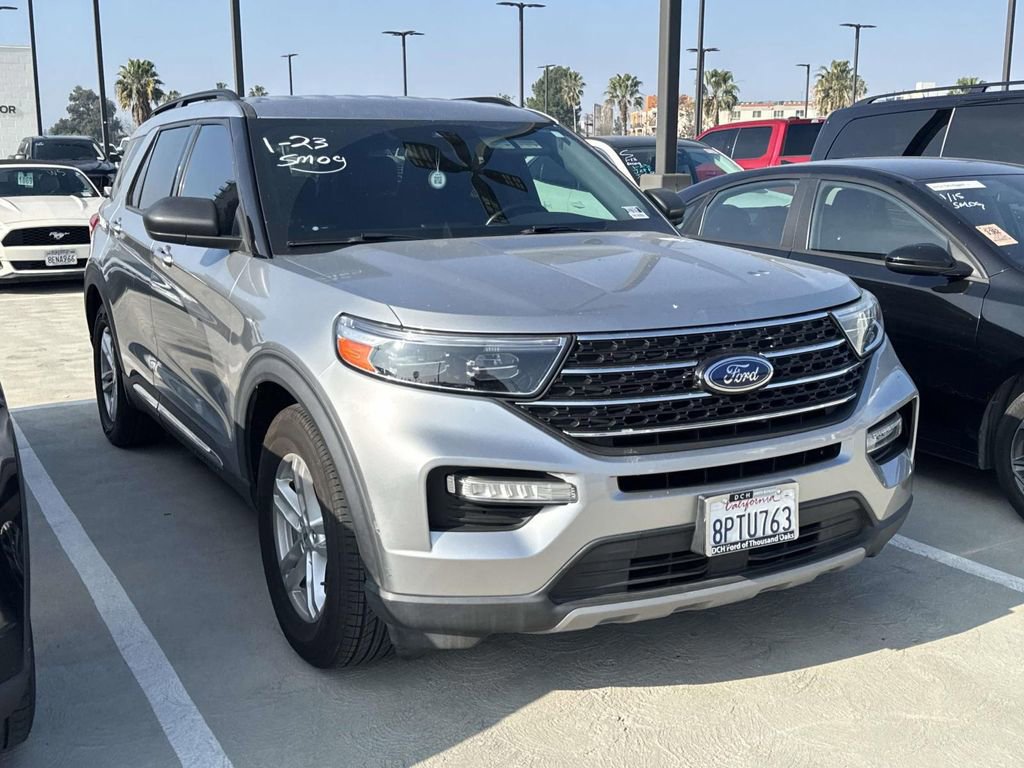 Certified 2020 Ford Explorer XLT w/ Equipment Group 202A image 8