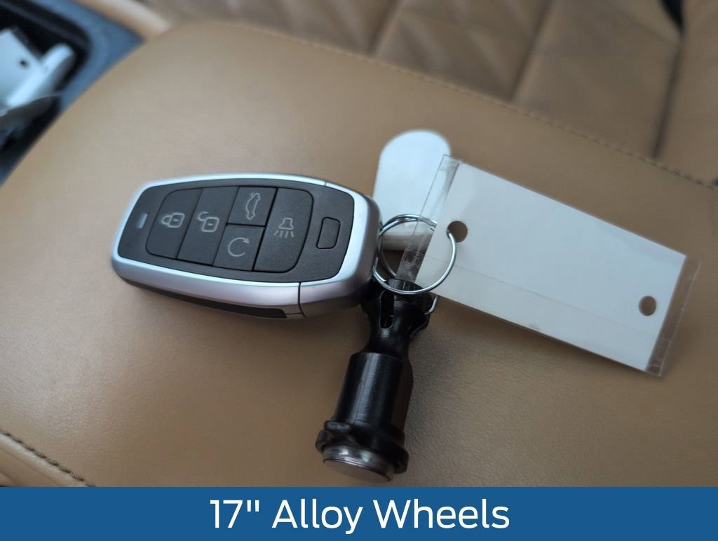 Used 2022 Nissan Sentra SV w/ SV Premium Package image 46